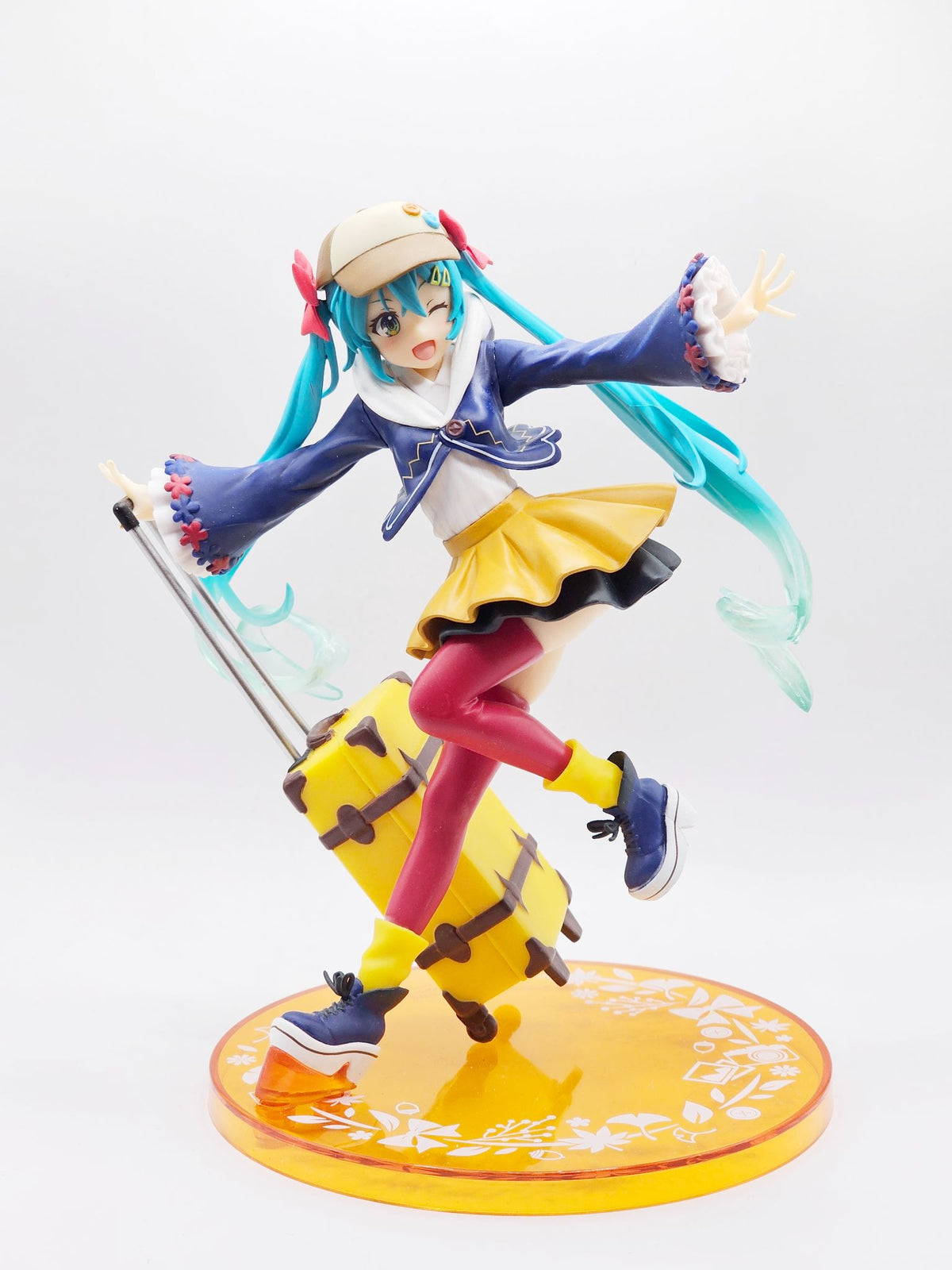 Taito - Hatsune Miku Autumn Clothing Figure (Color Variant Version) - 1