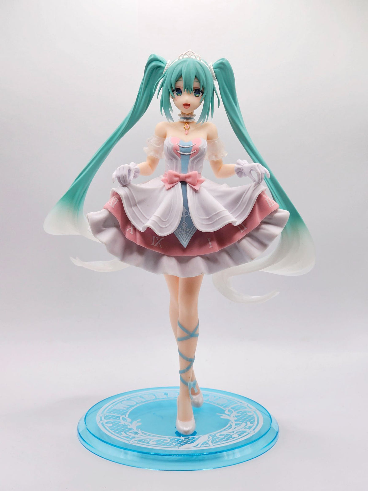  Taito - Hatsune Miku Wonderland Figure - Cinderella (Color Variant Version) - 1