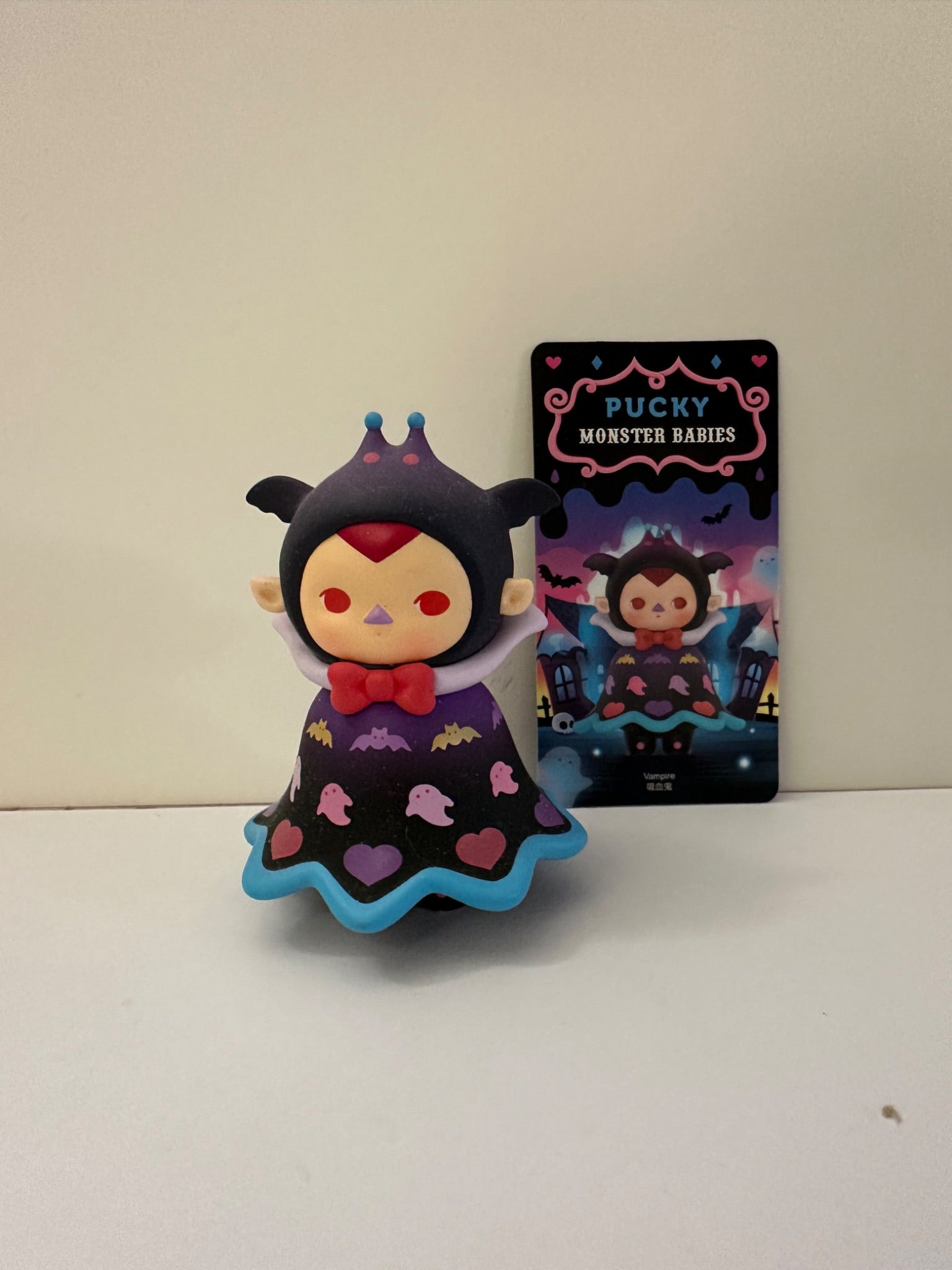 Vampire - Pucky Monster Babies - POPMART - 1