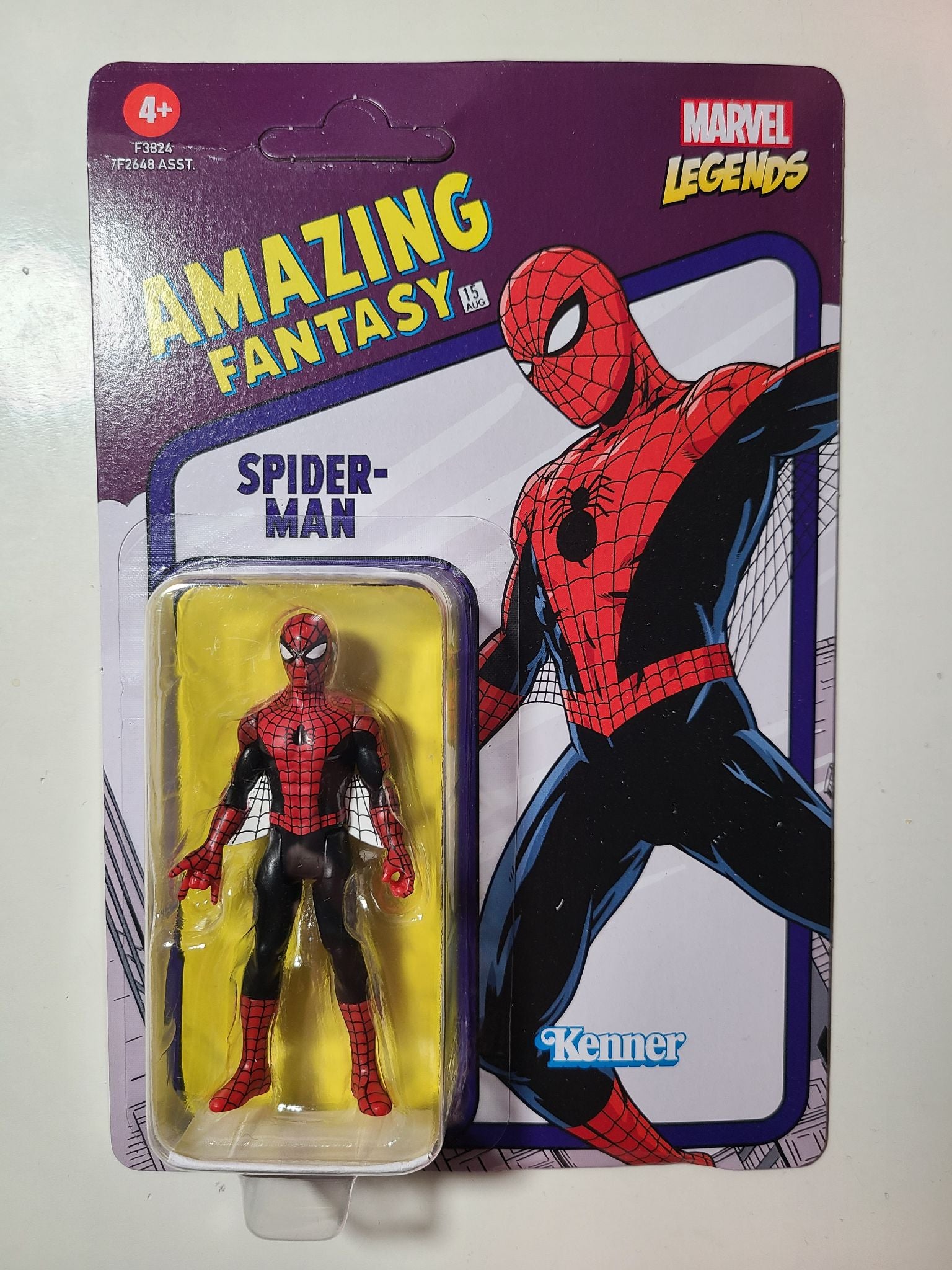 Spiderman Amazing Fantasy 3.75" Action Figure - Marvel Legends - Kenner Hasbro - 1