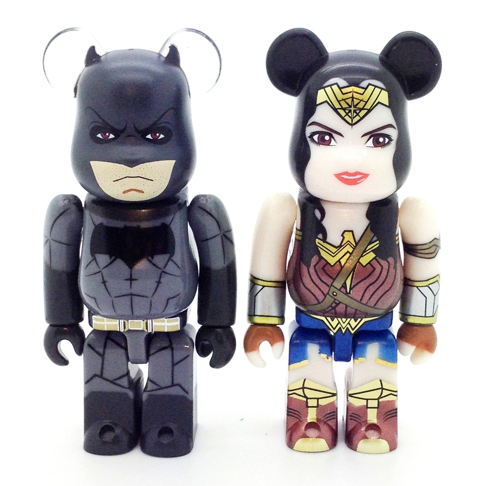 Bearbrick Series 31 - Batman and Wonder Woman (Set of 2) - Mindzai  - 1