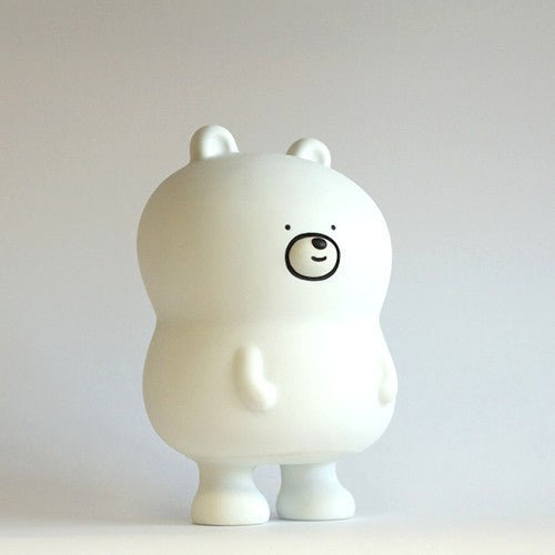 Bearycalm White by Bubi Au Yeung x Camilo Bejarano - Mindzai  - 1