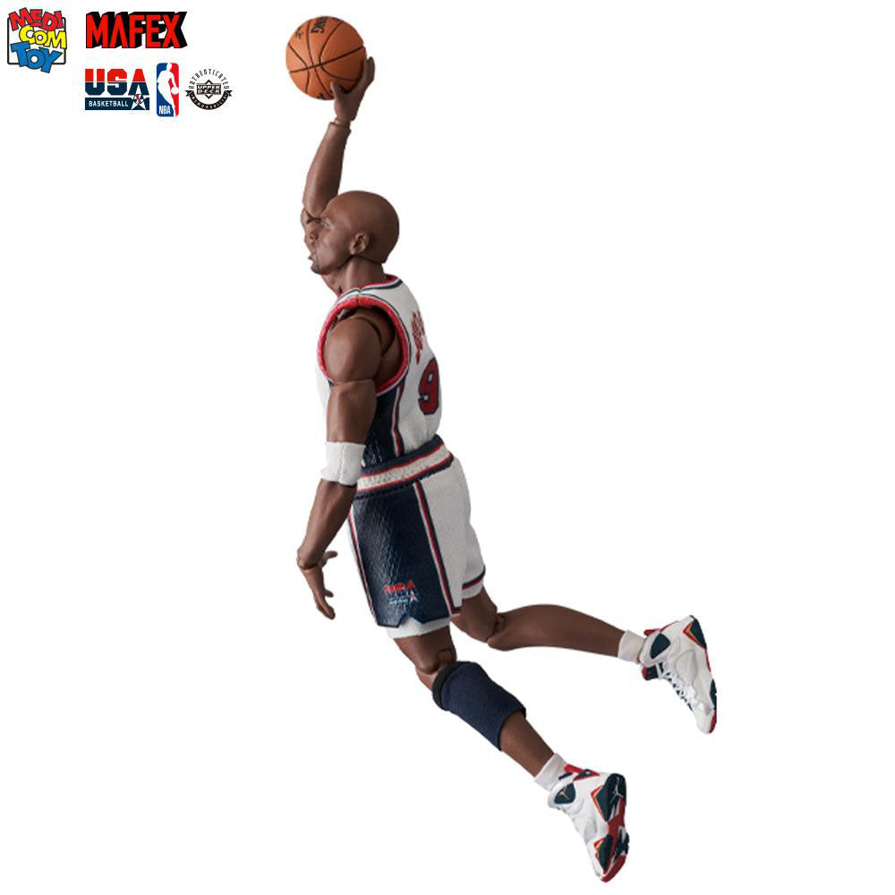 Michael Jordan 1992 Dream Team USA Mafex 6.5-Inch Toy Figure by