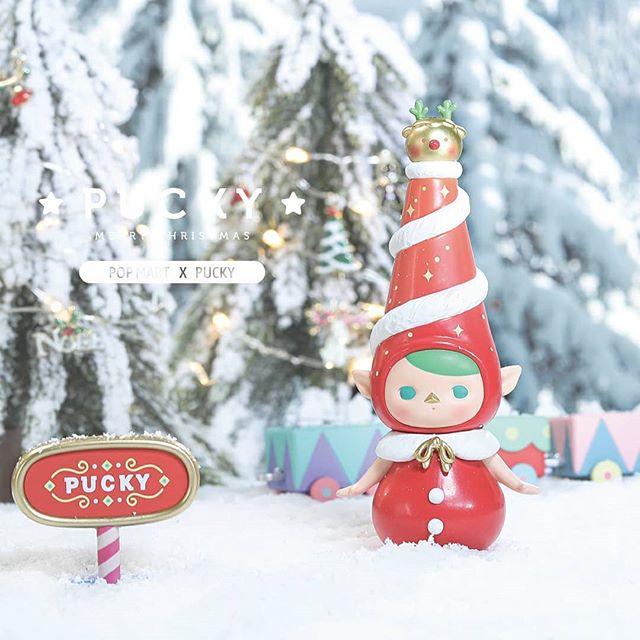 Pucky Christmas Edition Box Set by Pucky x POP MART