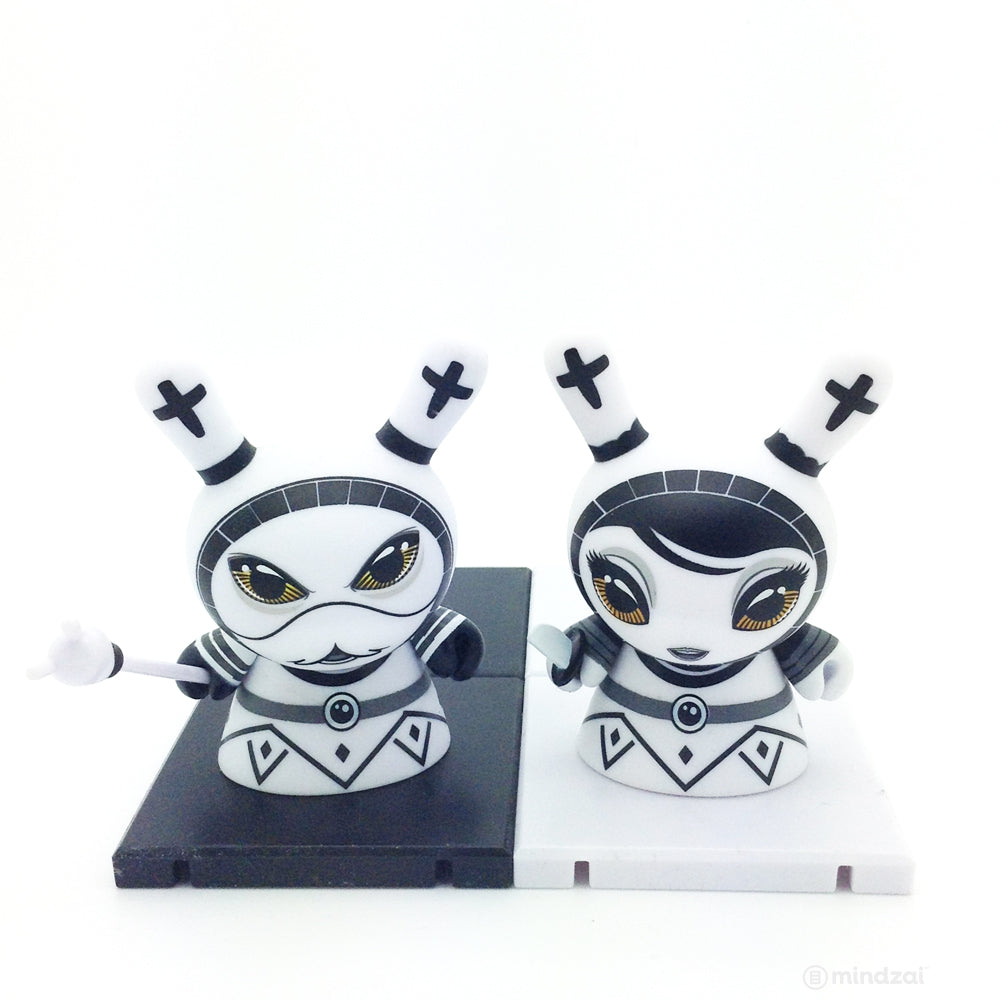 Shah Mat Dunny Chess Mini Series - Bishop (White) and Pawn (Set of 2)