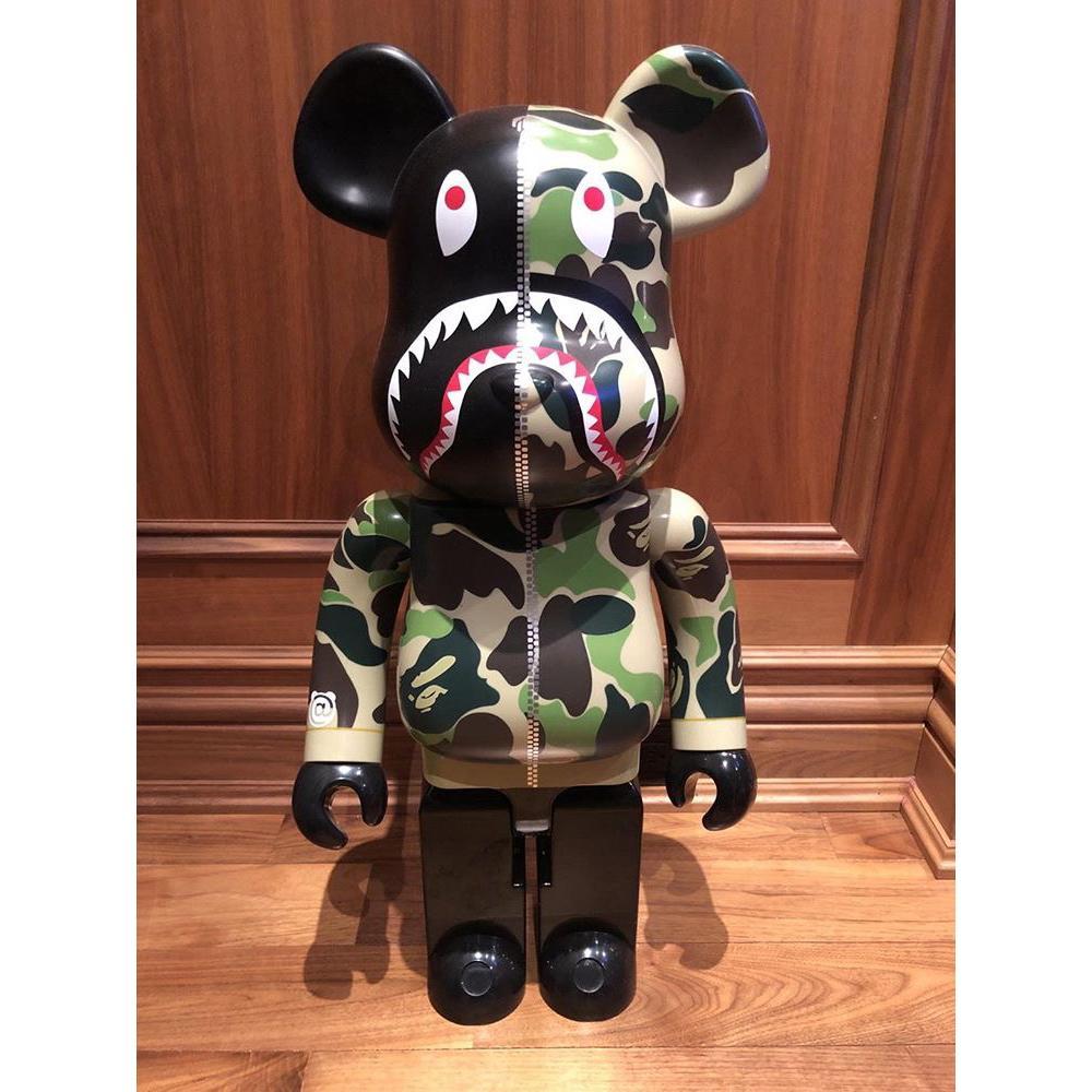 Bape Camo Shark GREEN WGM 1000% Bearbrick by Medicom Toy (Pre-owned)