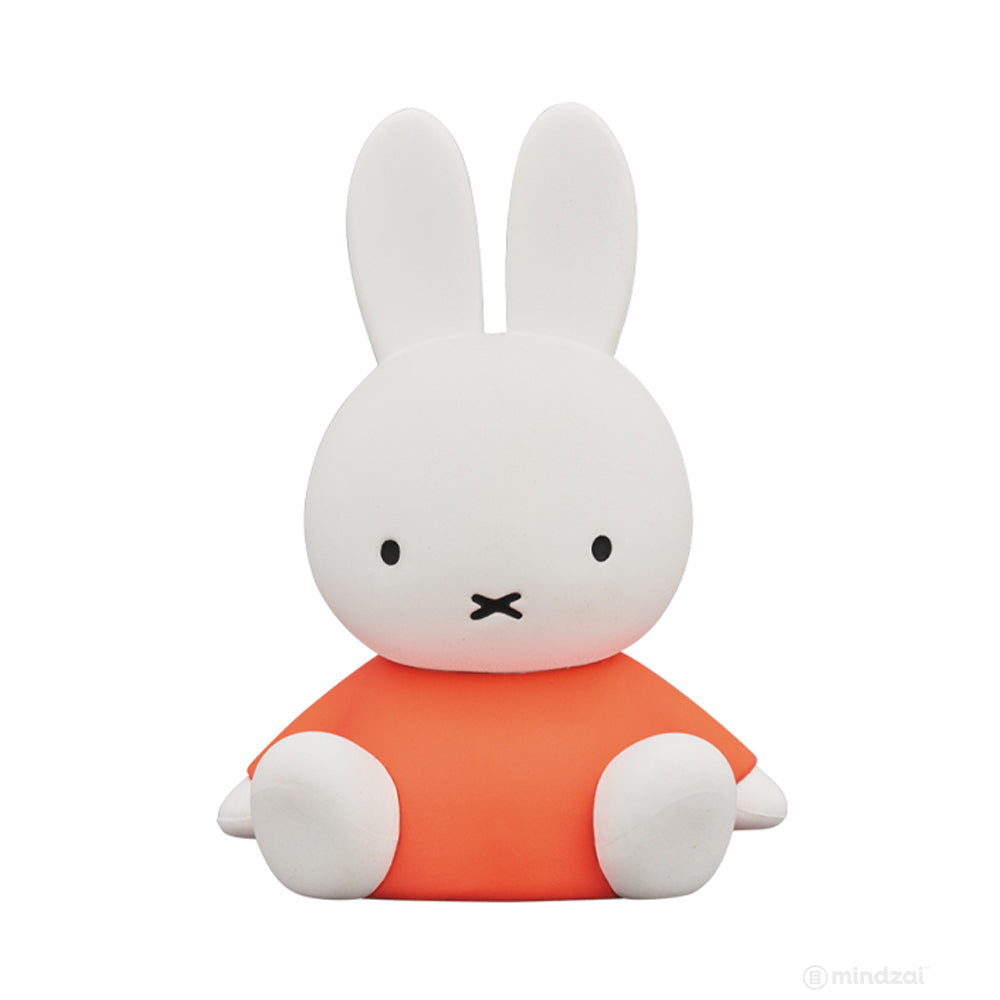 Sitting Miffy UDF Dick Bruna Series 4 by Medicom Toy